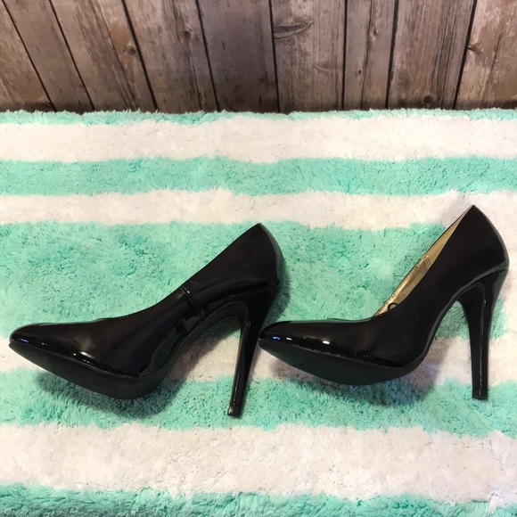 Steve Madden heels - Picture 3 of 8